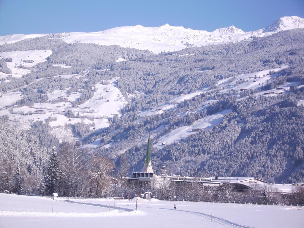 Tirol Appartement Haus Zillertal 젤암질러 외부 사진