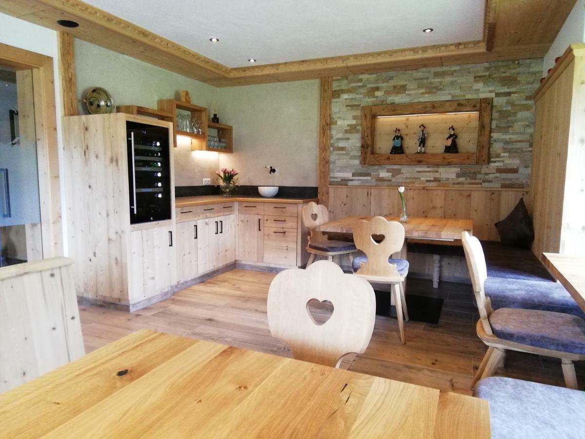 Tirol Appartement Haus Zillertal 젤암질러 외부 사진